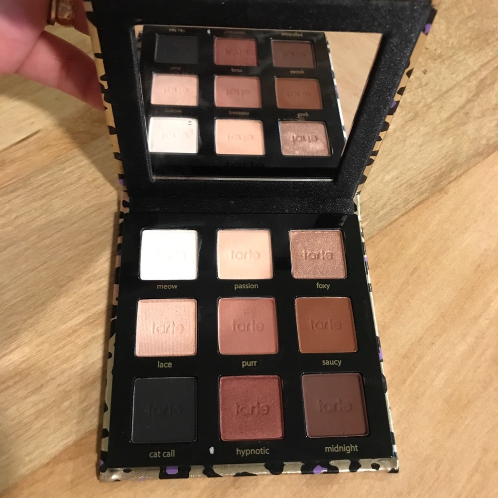 Tarte maneater v2 eyeshadow